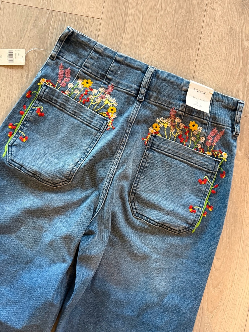 🌸DARLING Maeve Light Blue Denim Jeans with Multicolor Floral Embroidery - Picture 10 of 15